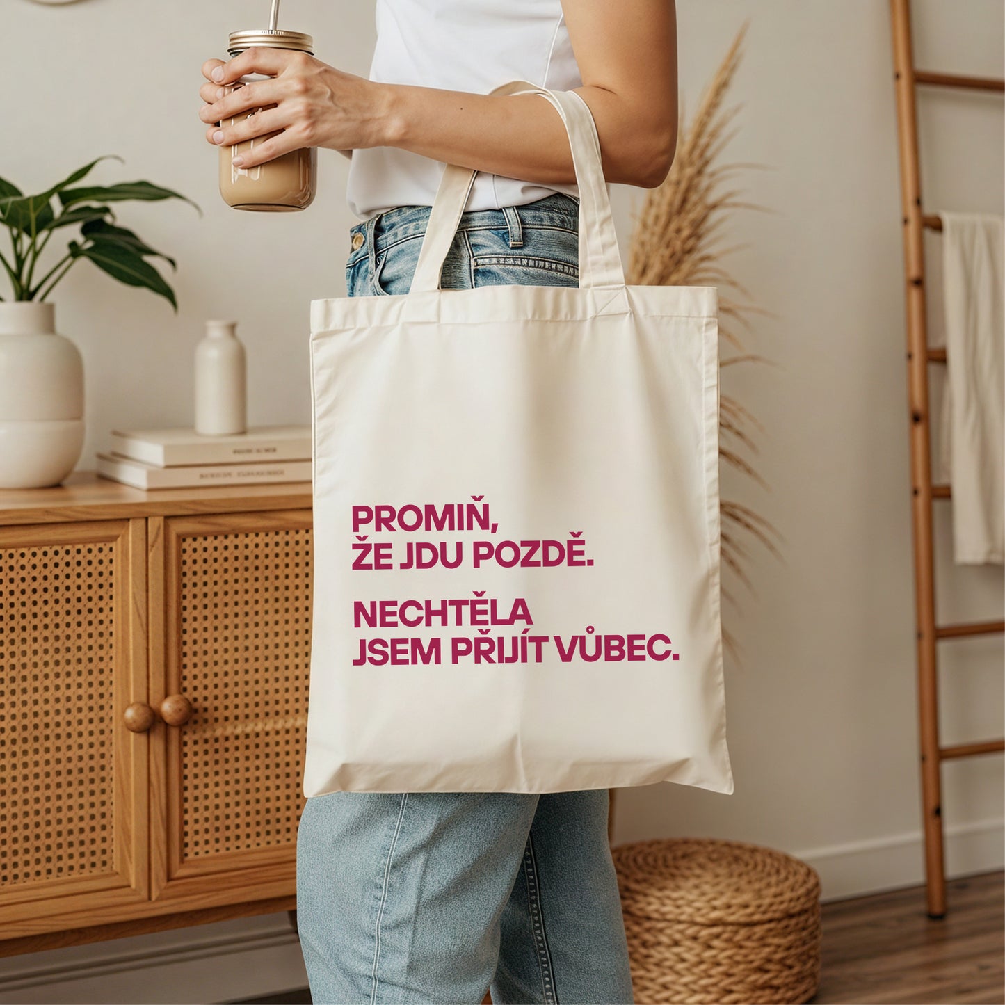 Promiň, že jdu pozdě. Nechtěla jsem přijít vůbec.